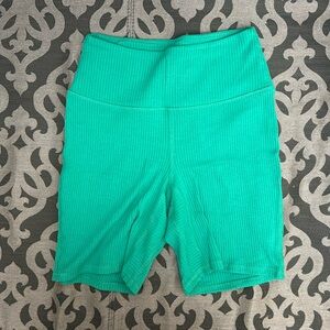 WSLY brand new shorts